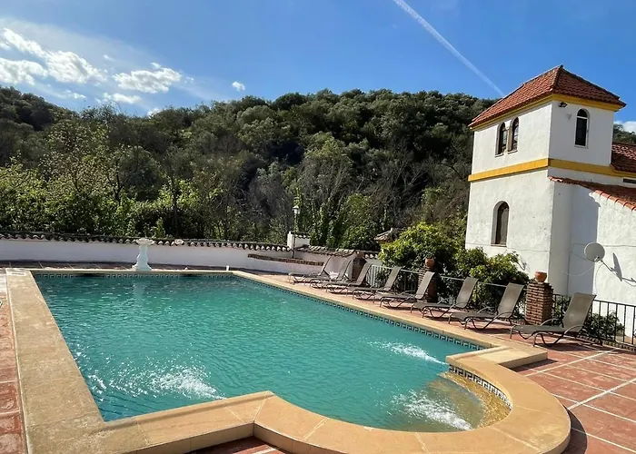 Hacienda La Trinidad アパート *