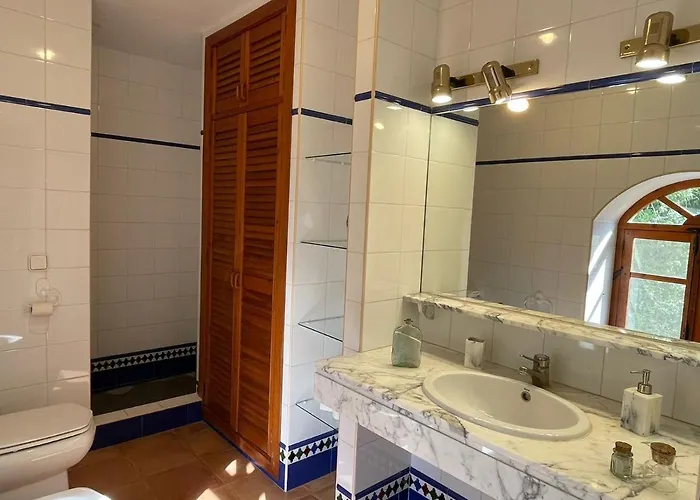 Апартаменти Hacienda La Trinidad *